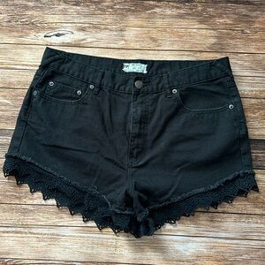 Free People Shorts - SZ 31